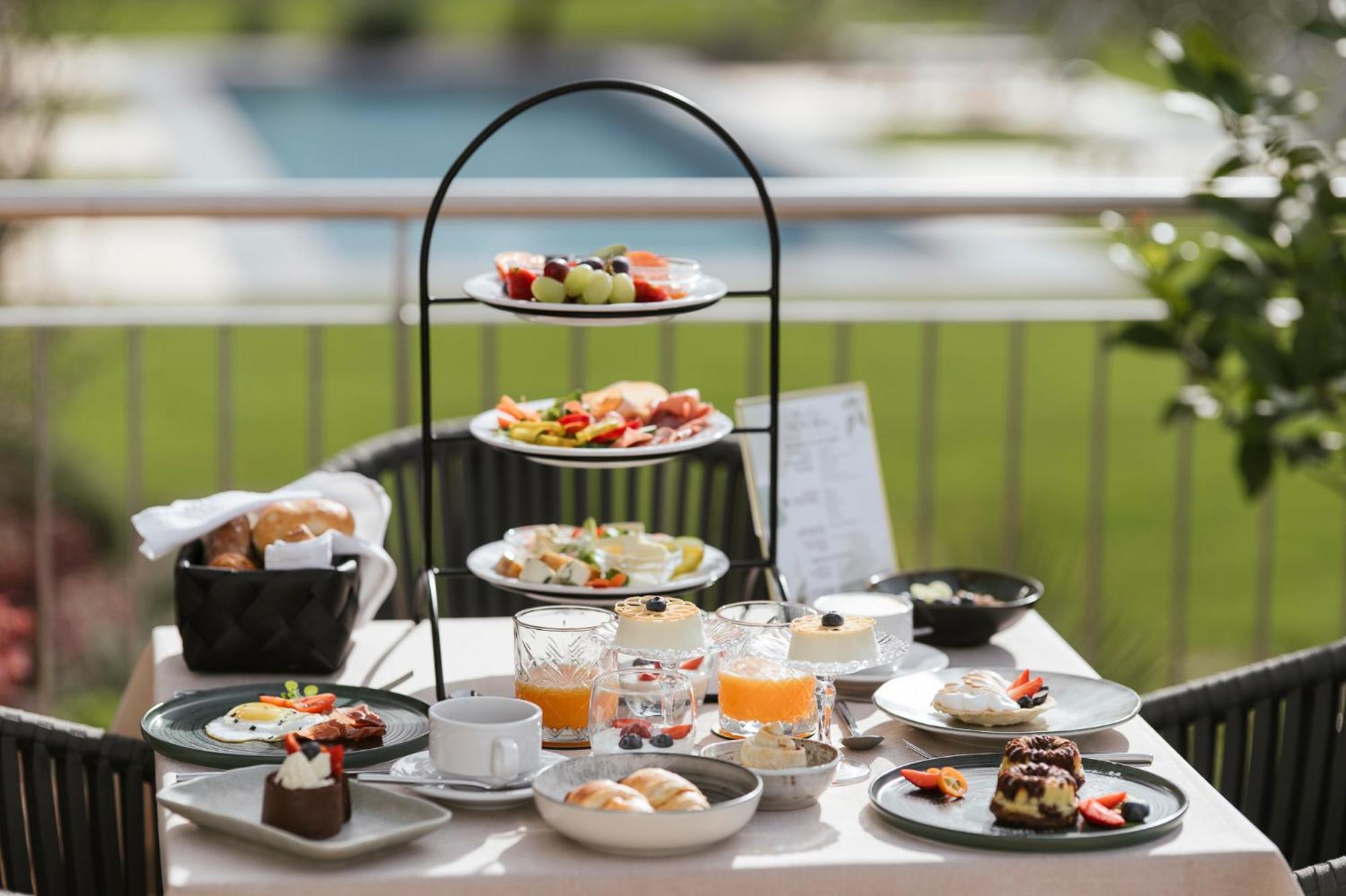 Boutique Hotel Wiesenhof - Adults Only ลานา ภายนอก รูปภาพ